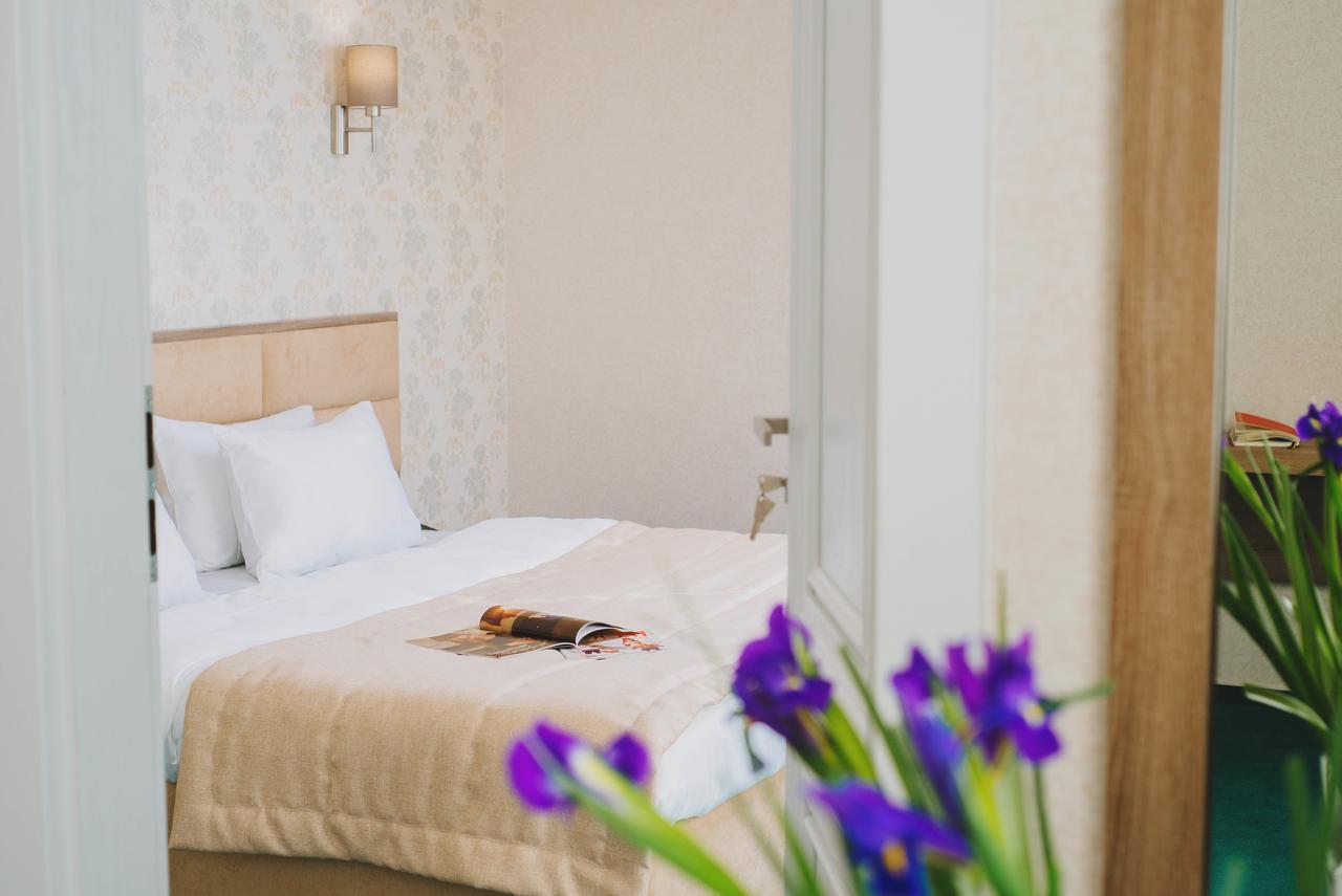 Hotel Alkor Трускавец Екстериор снимка