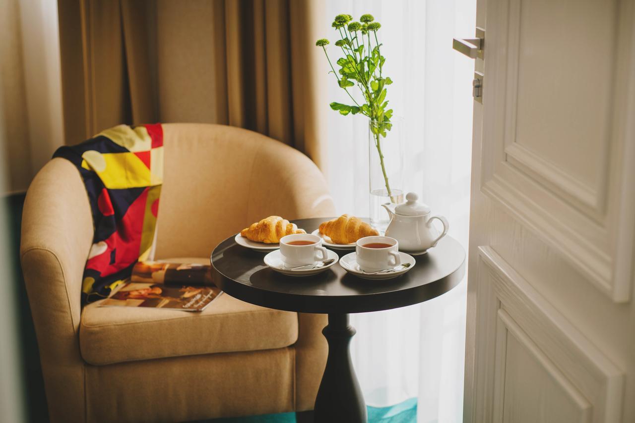 Hotel Alkor Трускавец Екстериор снимка
