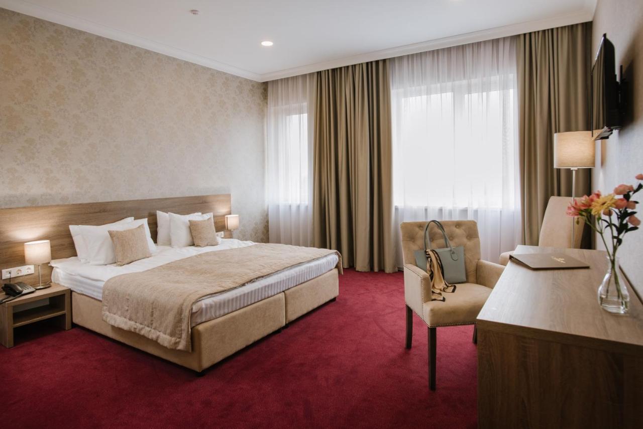 Hotel Alkor Трускавец Екстериор снимка