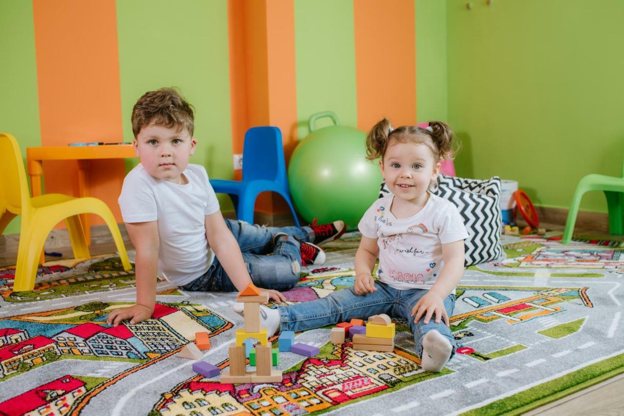 Hotel Alkor Трускавец Екстериор снимка