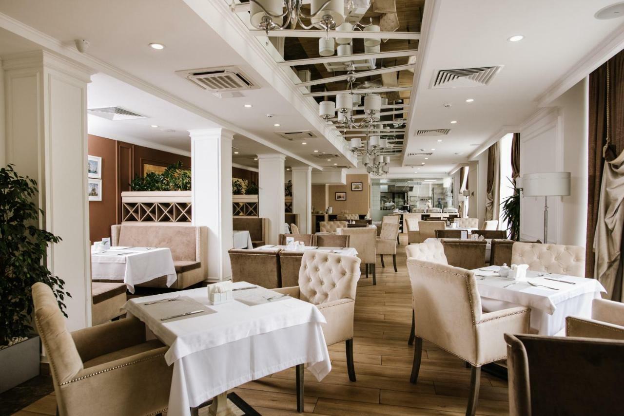 Hotel Alkor Трускавец Екстериор снимка